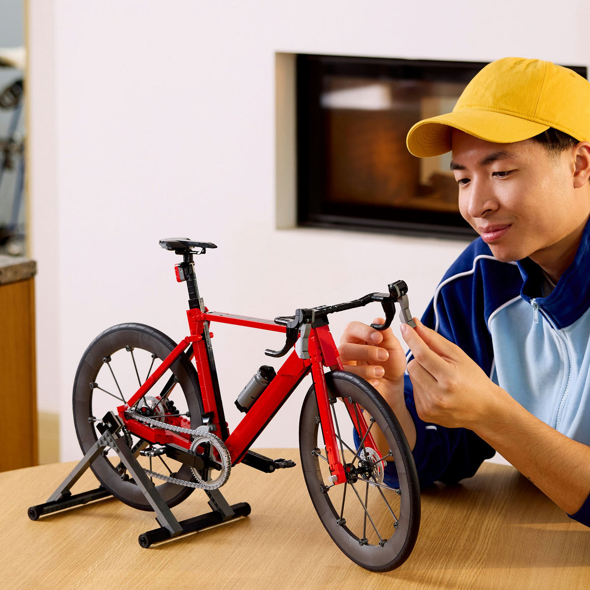 LEGO Icons 11380 Rennrad – 1.015 Teile für Erwachsene