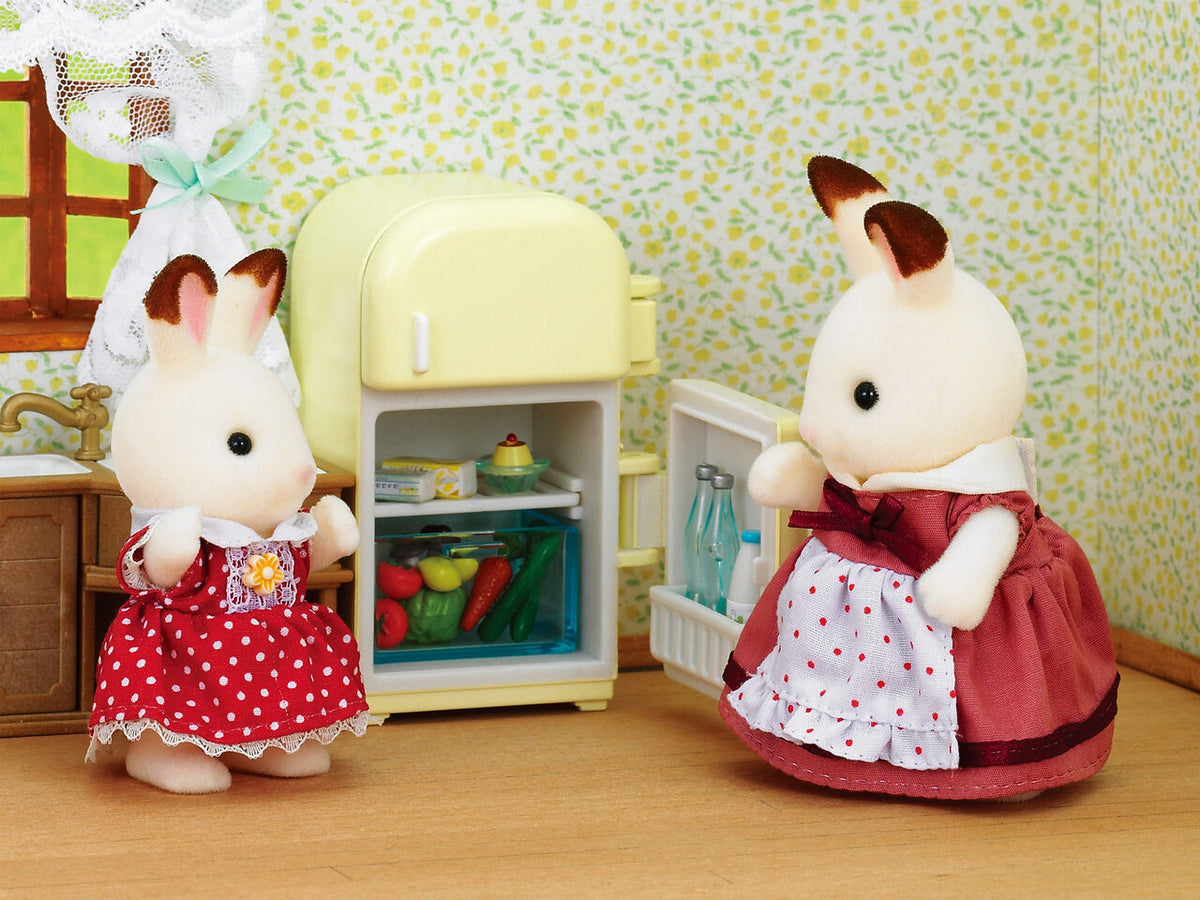 Sylvanian Families 5014 Schokoladenhasen Mutter mit Kühlschrank